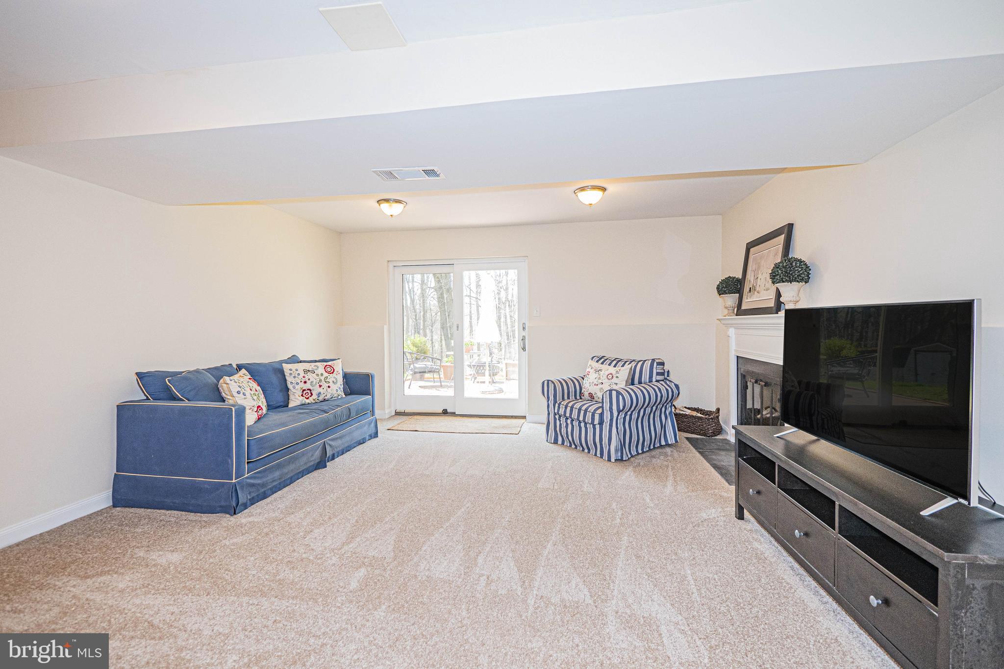 HUNTERS WOODS - Residential