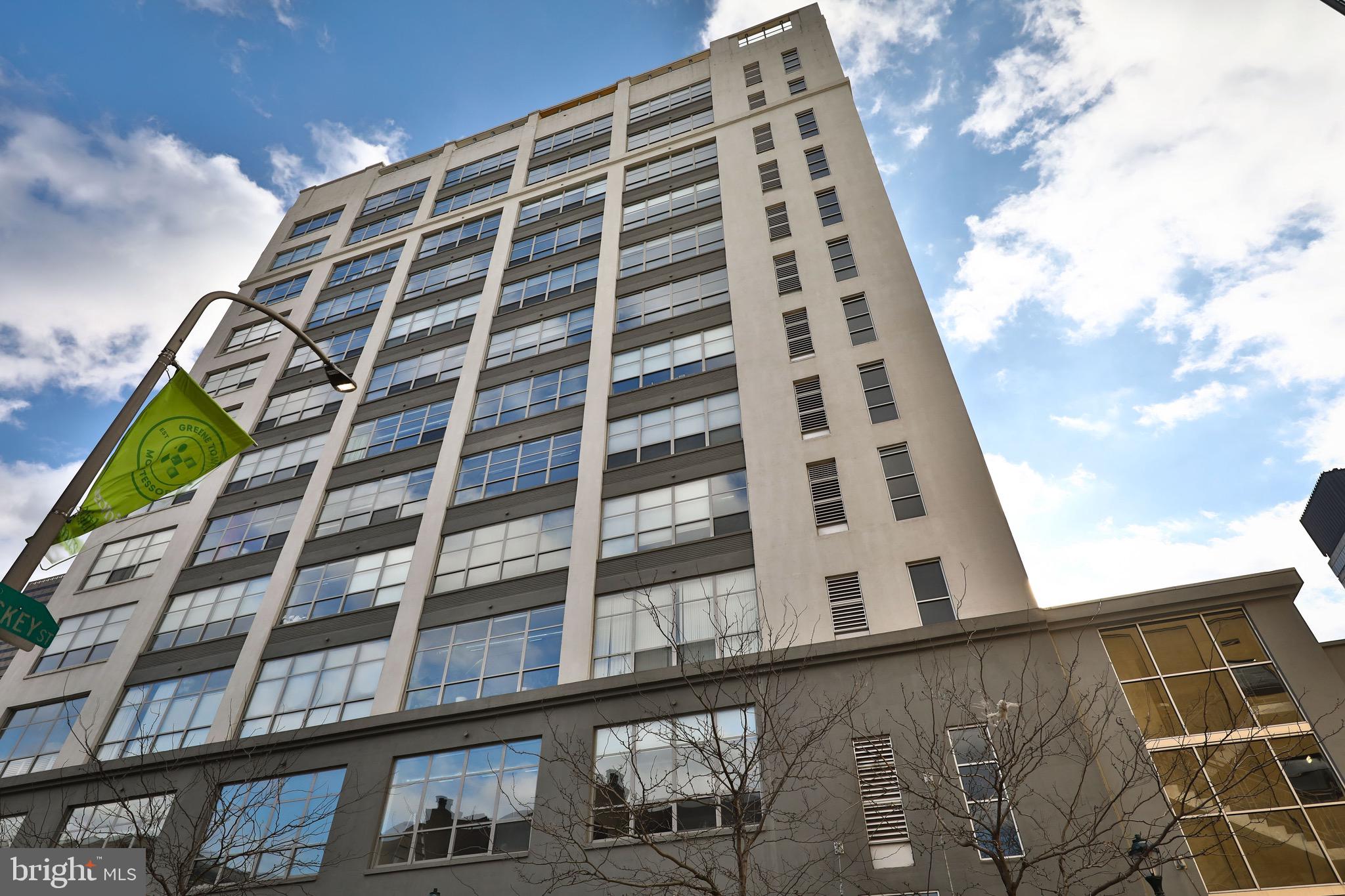 LOGAN SQUARE - Residential Lease