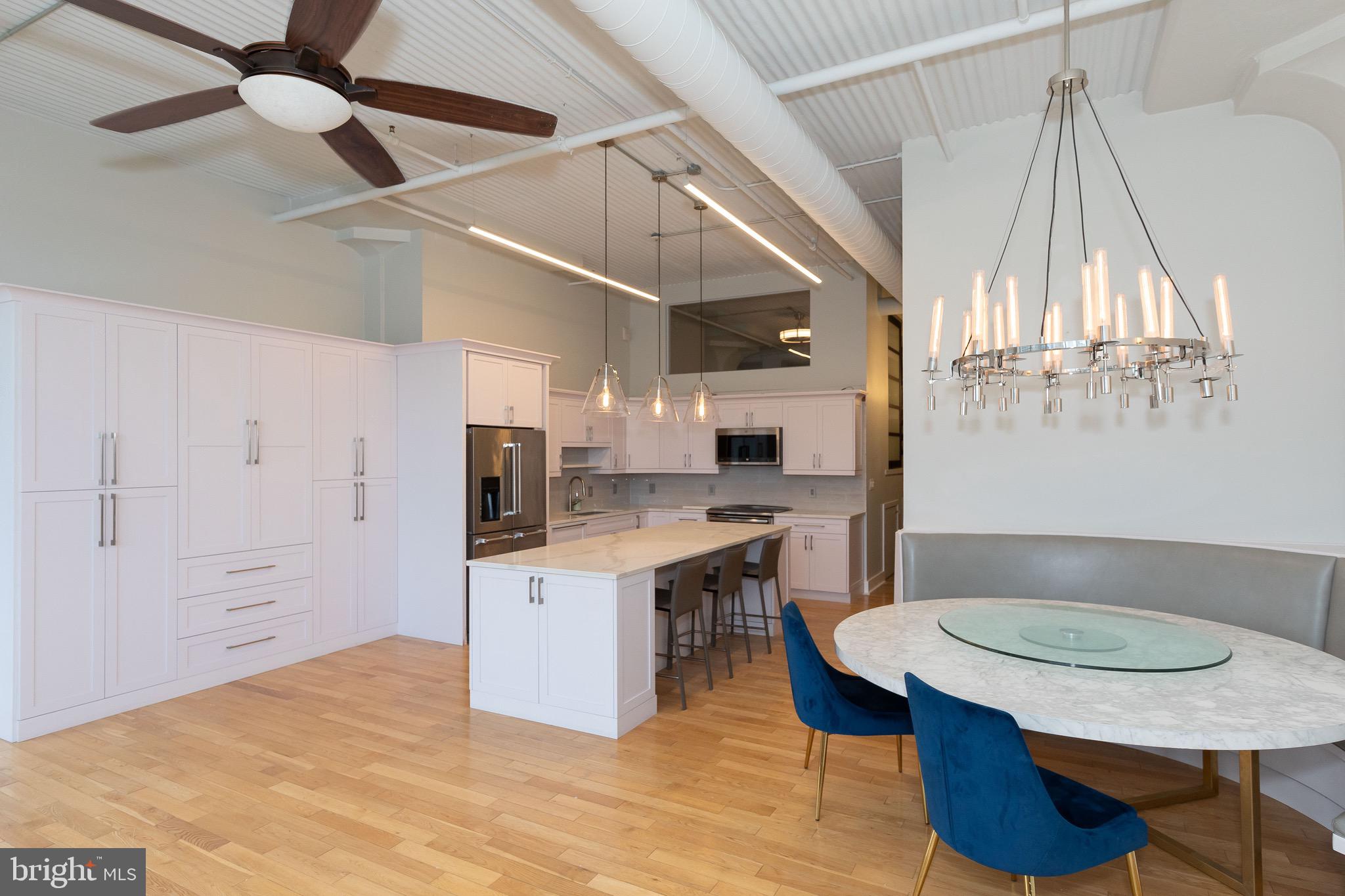 LOGAN SQUARE - Residential Lease