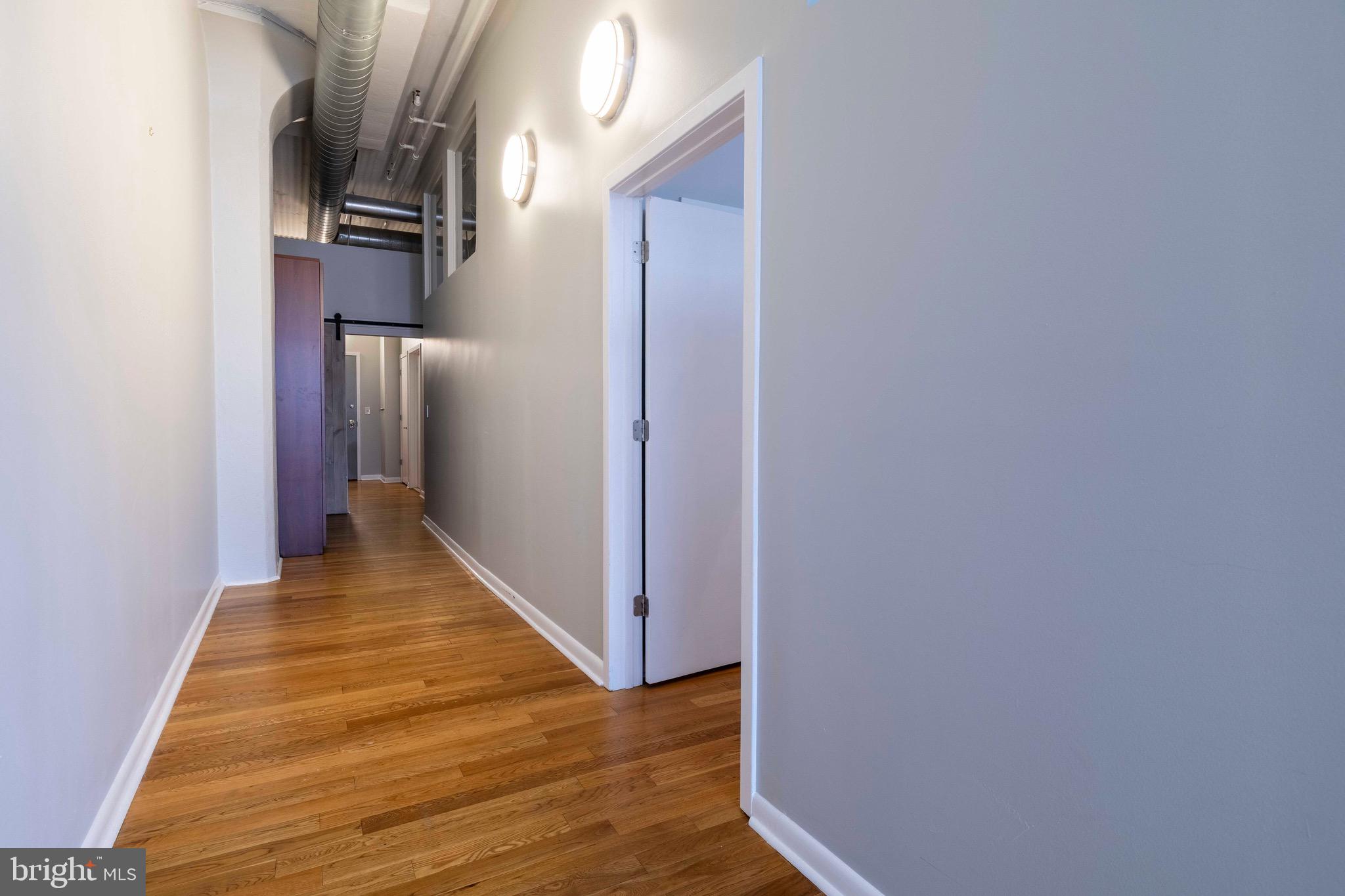 LOGAN SQUARE - Residential Lease