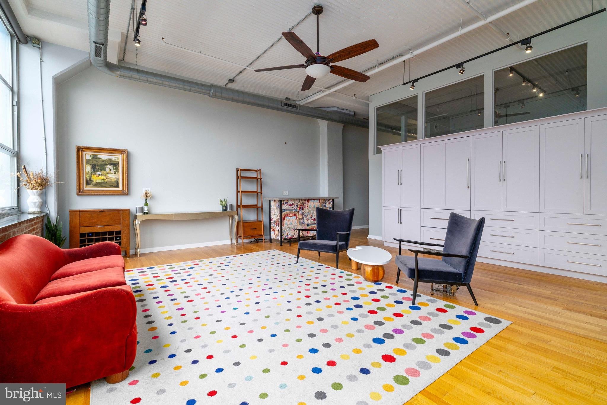 LOGAN SQUARE - Residential Lease