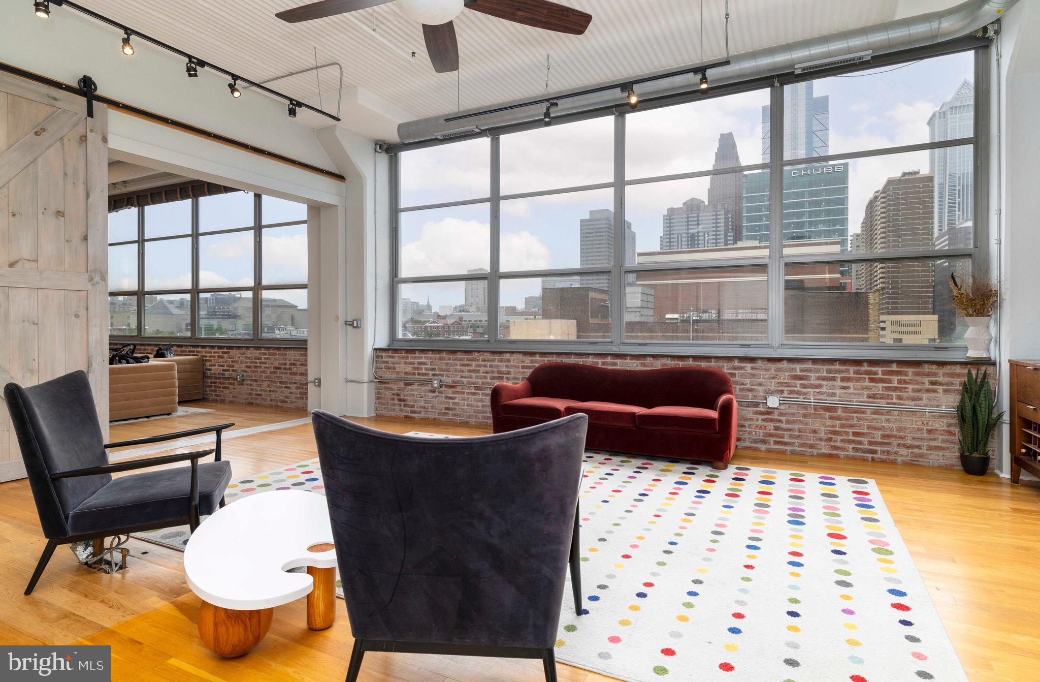 LOGAN SQUARE - Residential Lease