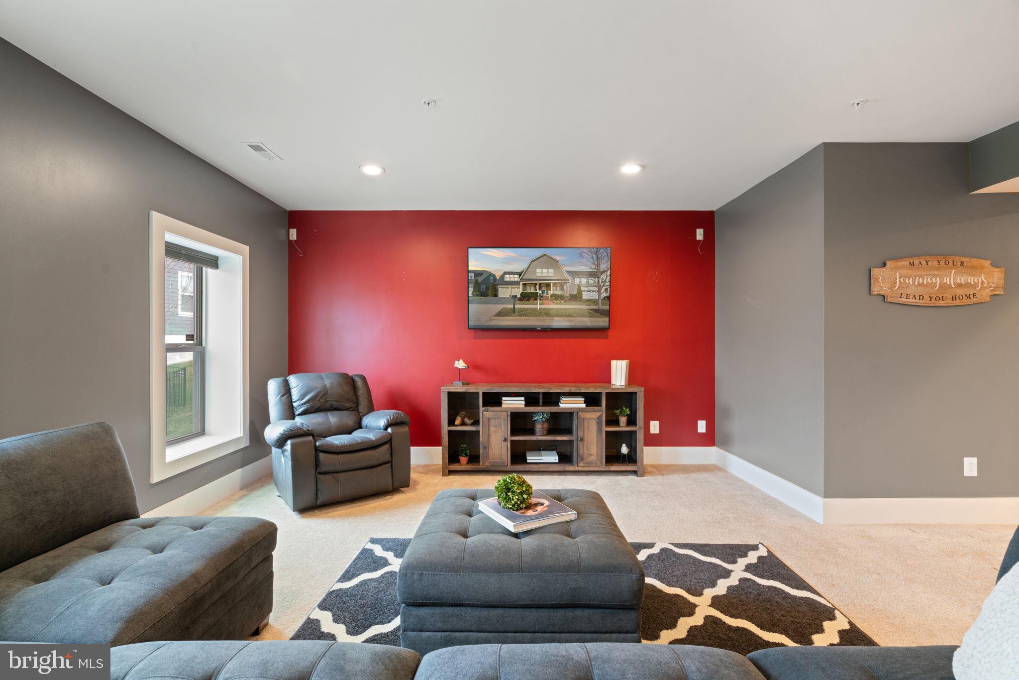 POTOMAC SHORES - Residential