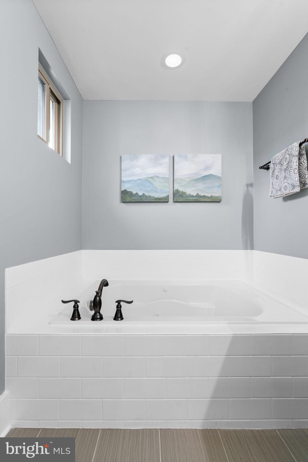 POTOMAC SHORES - Residential