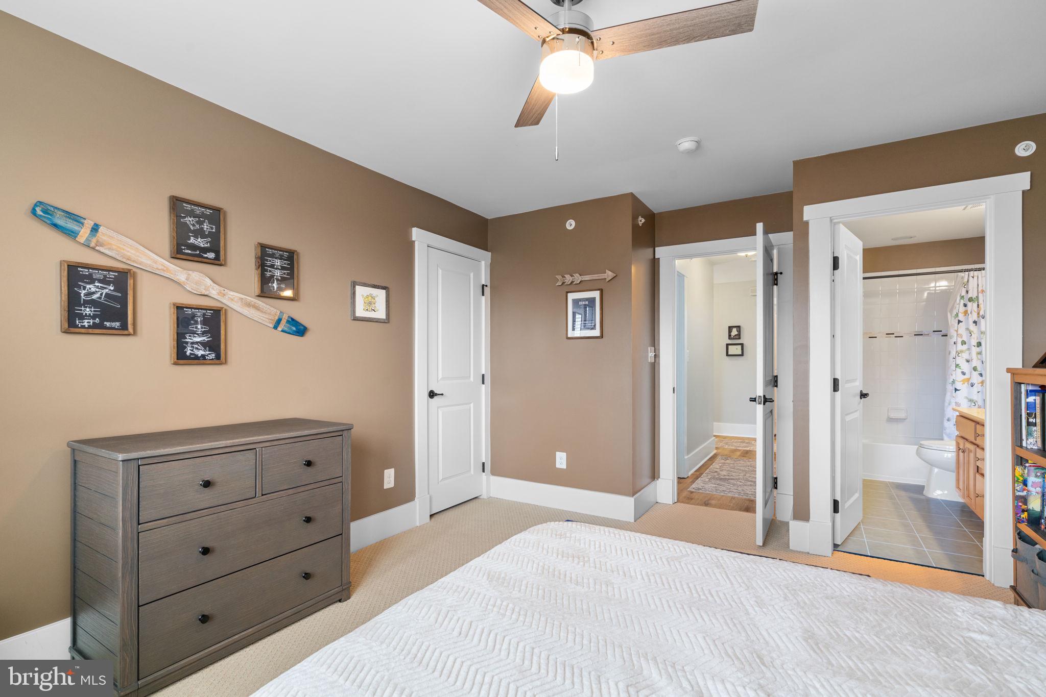 POTOMAC SHORES - Residential