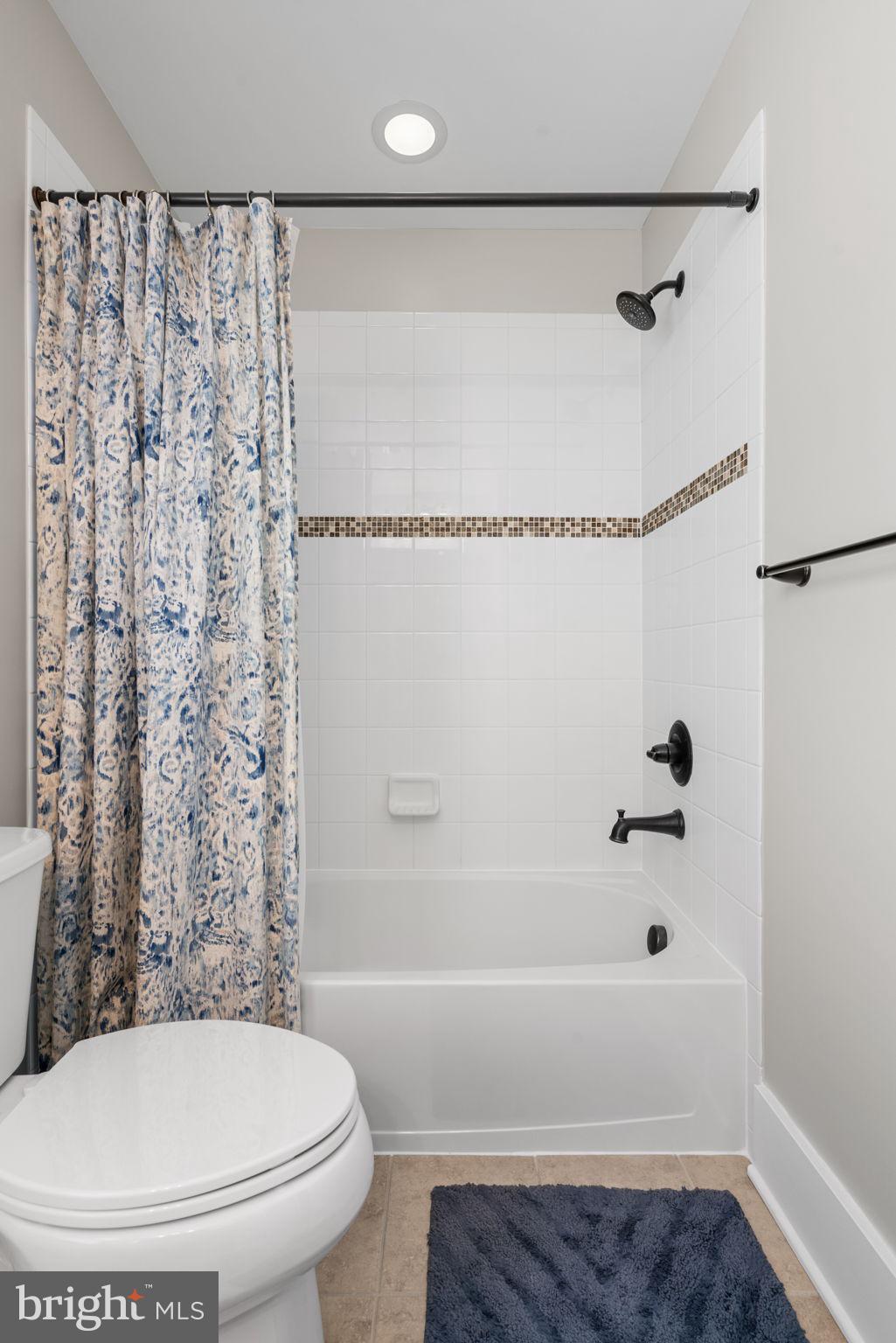 POTOMAC SHORES - Residential