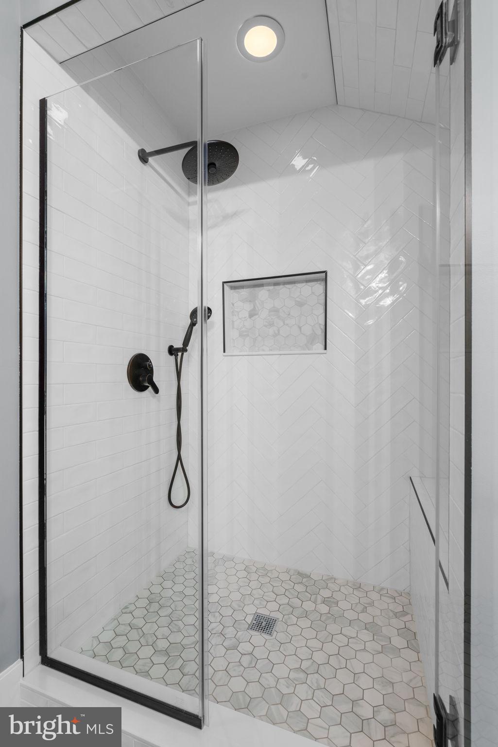 POTOMAC SHORES - Residential