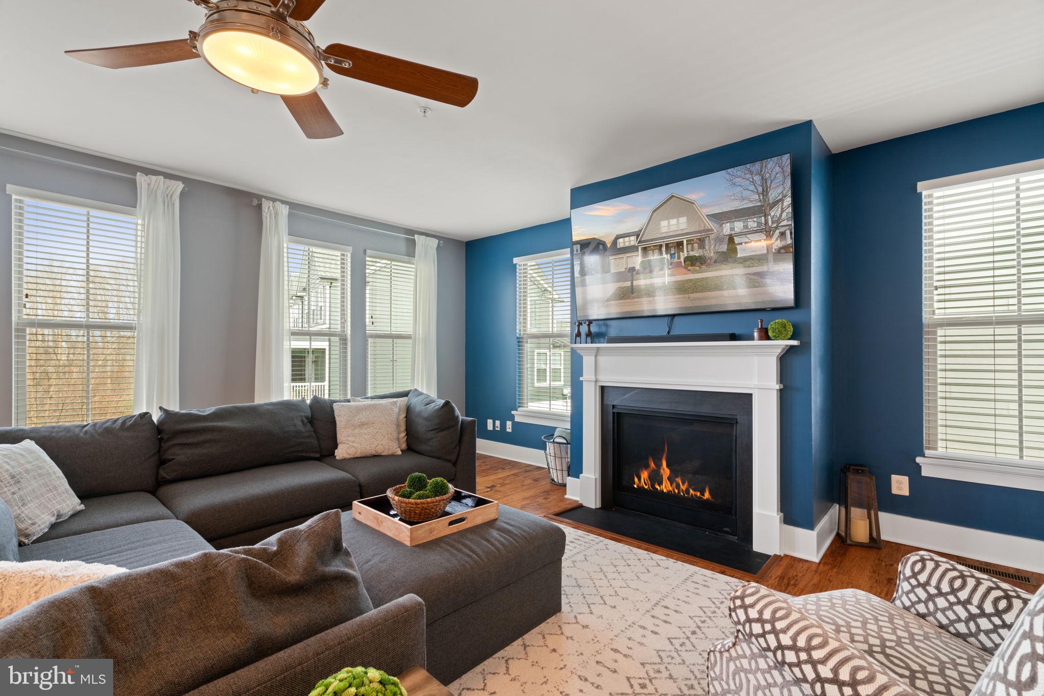 POTOMAC SHORES - Residential