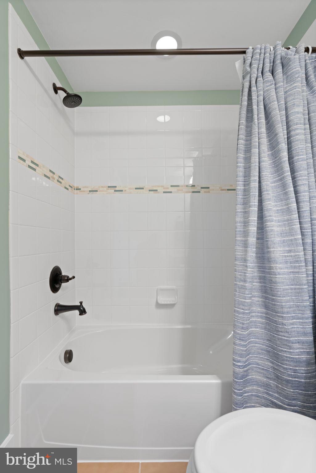 POTOMAC SHORES - Residential