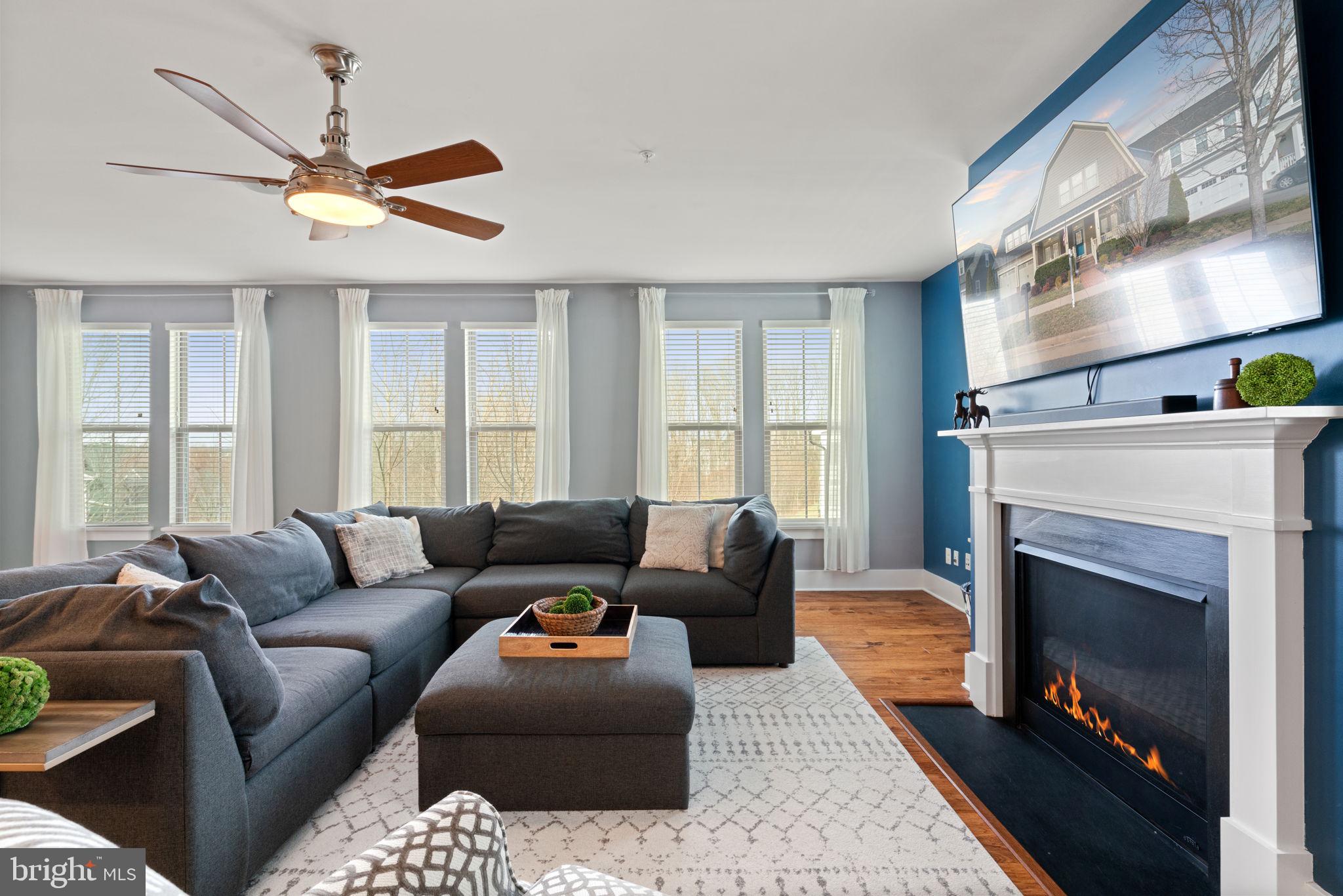 POTOMAC SHORES - Residential