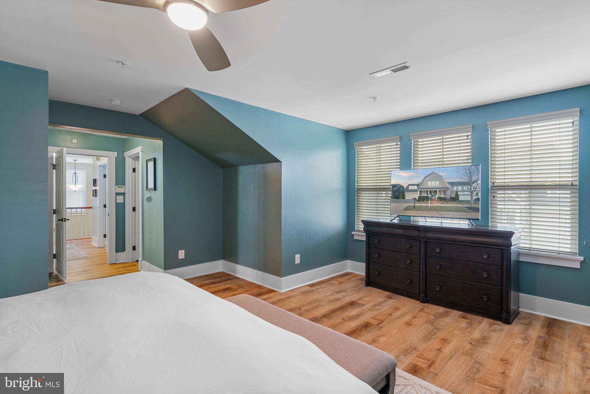 POTOMAC SHORES - Residential