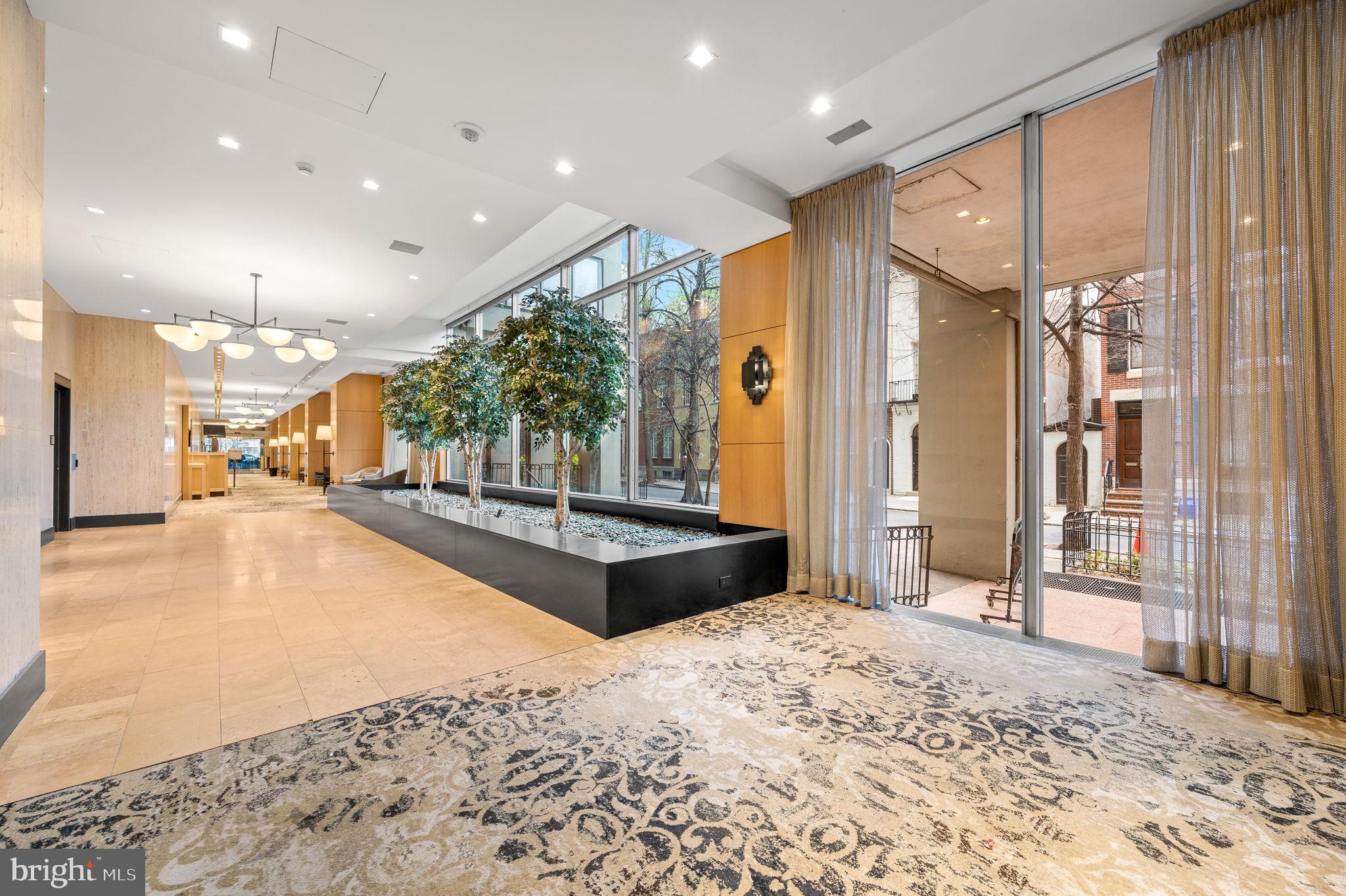 RITTENHOUSE SQUARE - Residential Lease