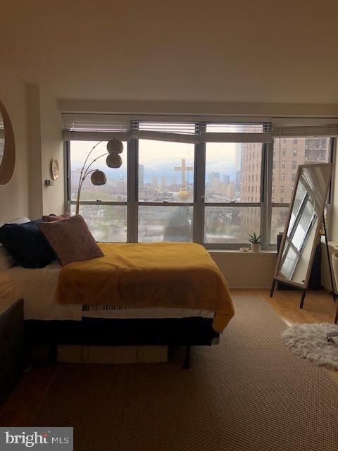 RITTENHOUSE SQUARE - Residential Lease