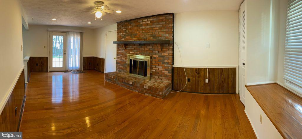 CARDINAL GLEN - Residential Lease