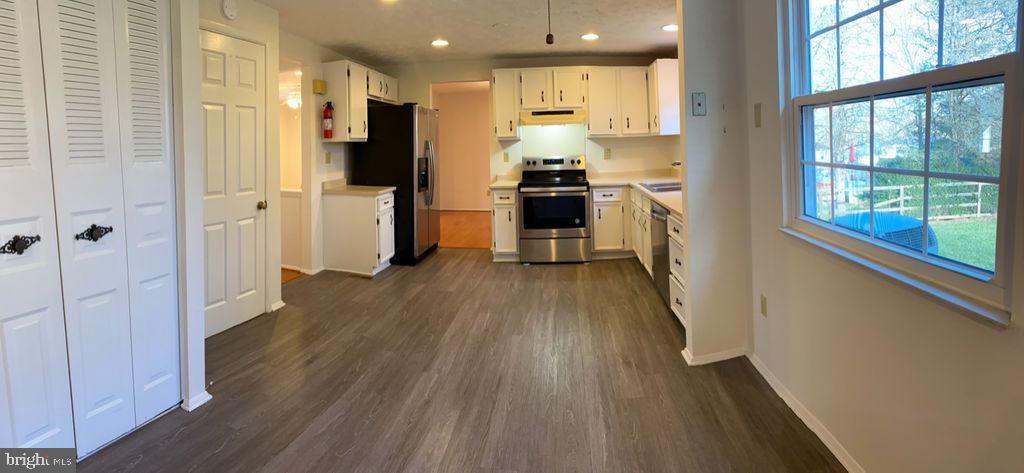 CARDINAL GLEN - Residential Lease