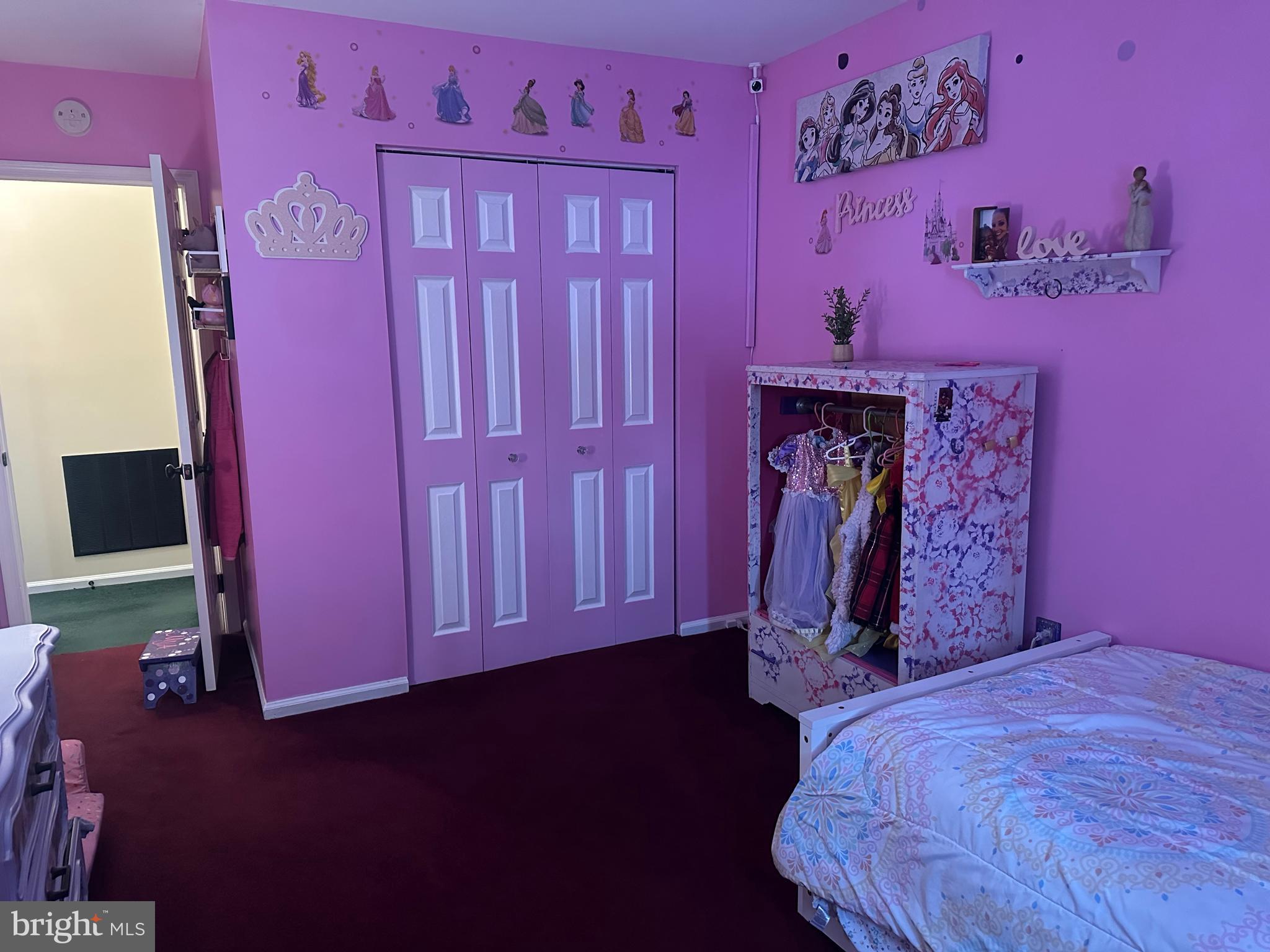 CEDAR GROVE ESTS - Residential