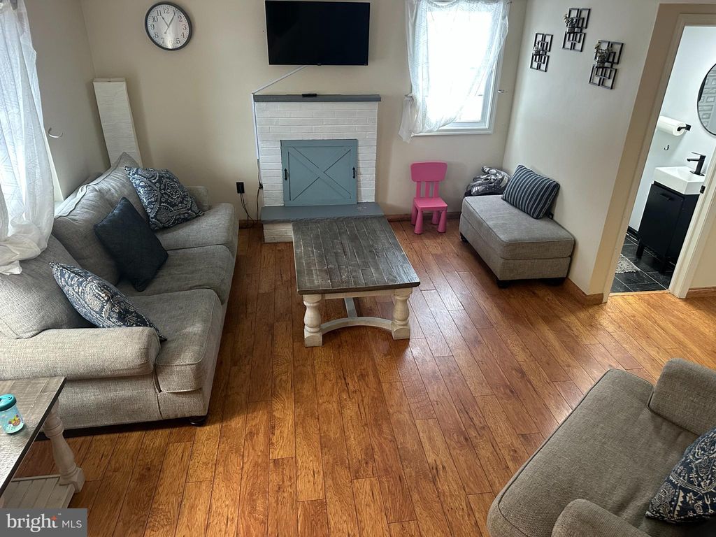 Photo of 17 Naylor Court, QUAKERTOWN, PA 18951 (MLS # PABU2113904)