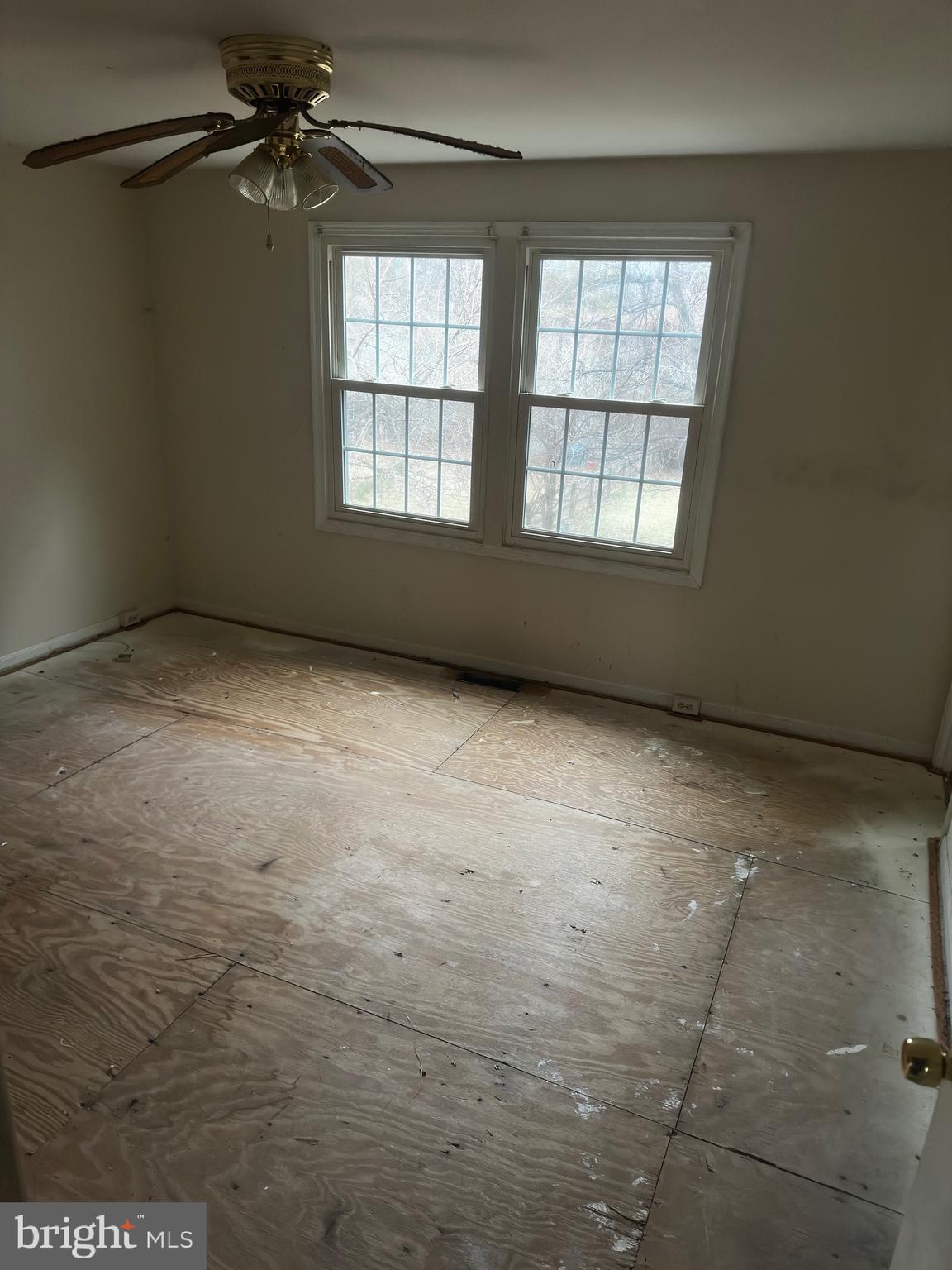 FOX MILL ESTATES - Residential