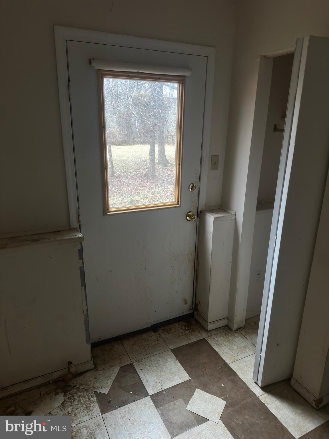 FOX MILL ESTATES - Residential