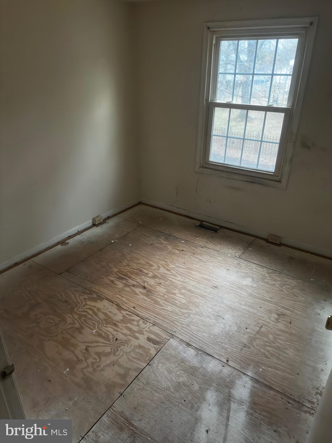 FOX MILL ESTATES - Residential