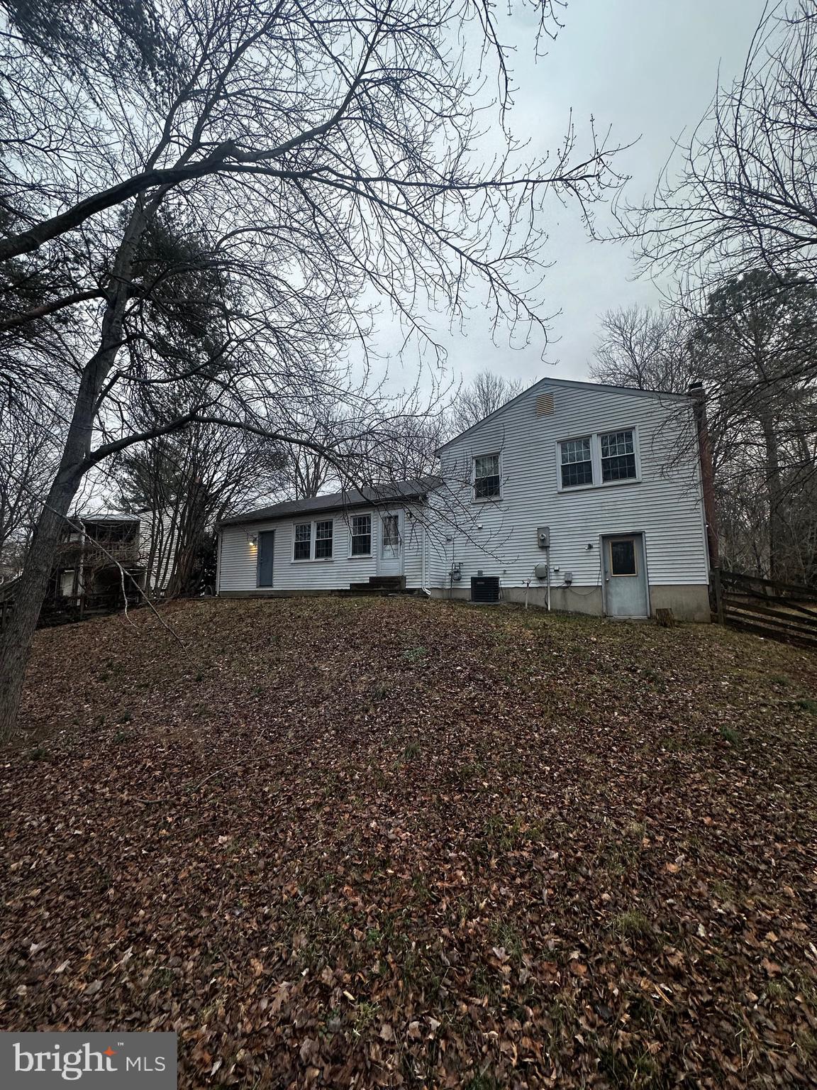 FOX MILL ESTATES - Residential