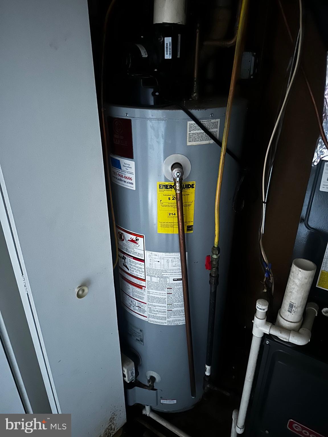 FOX MILL ESTATES - Residential