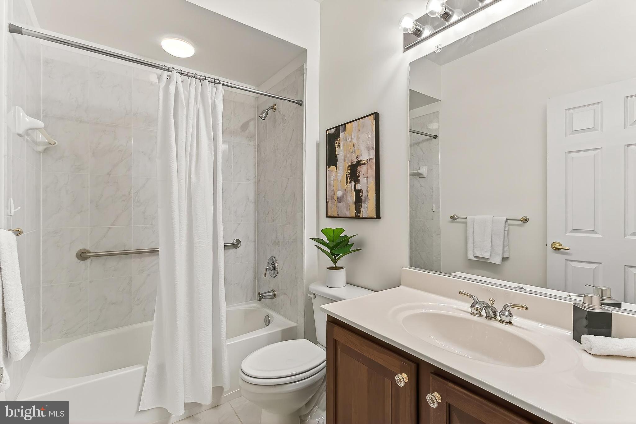 HERITAGE HUNT - Residential