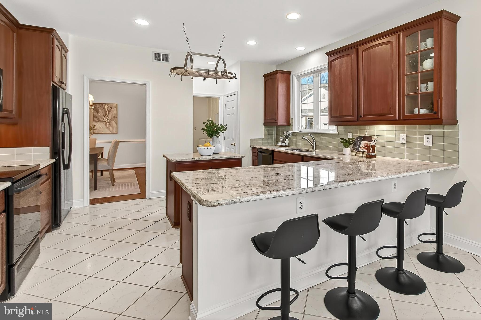 HERITAGE HUNT - Residential