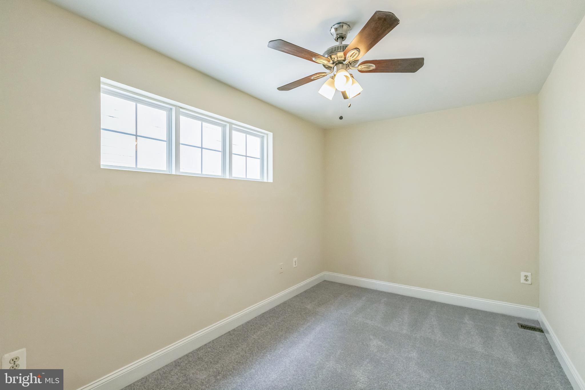 RIVER OAKS - Residential