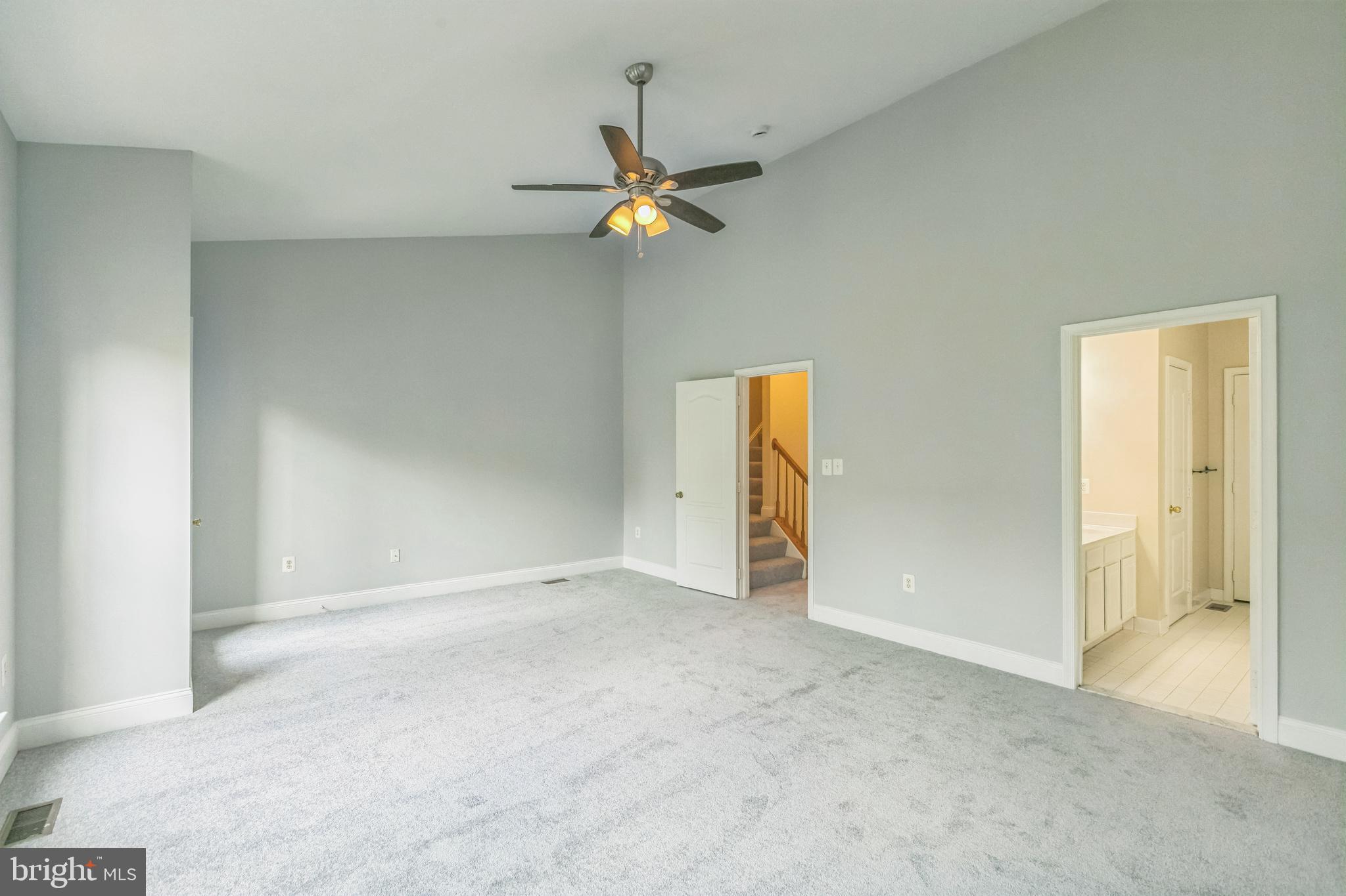 RIVER OAKS - Residential