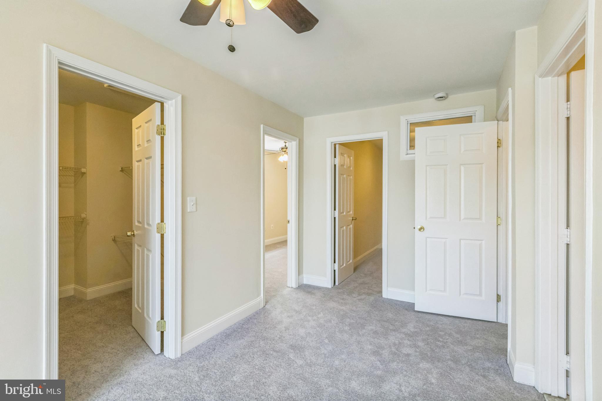 RIVER OAKS - Residential