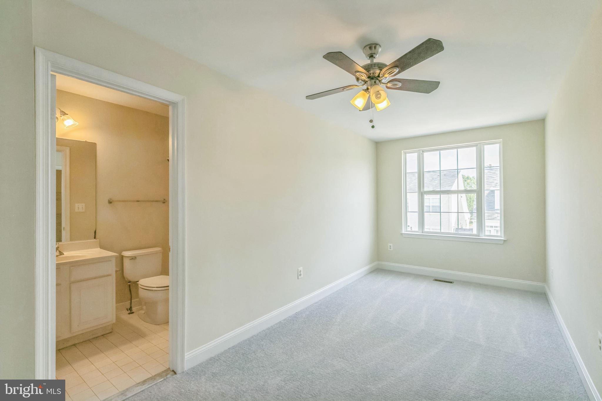 RIVER OAKS - Residential