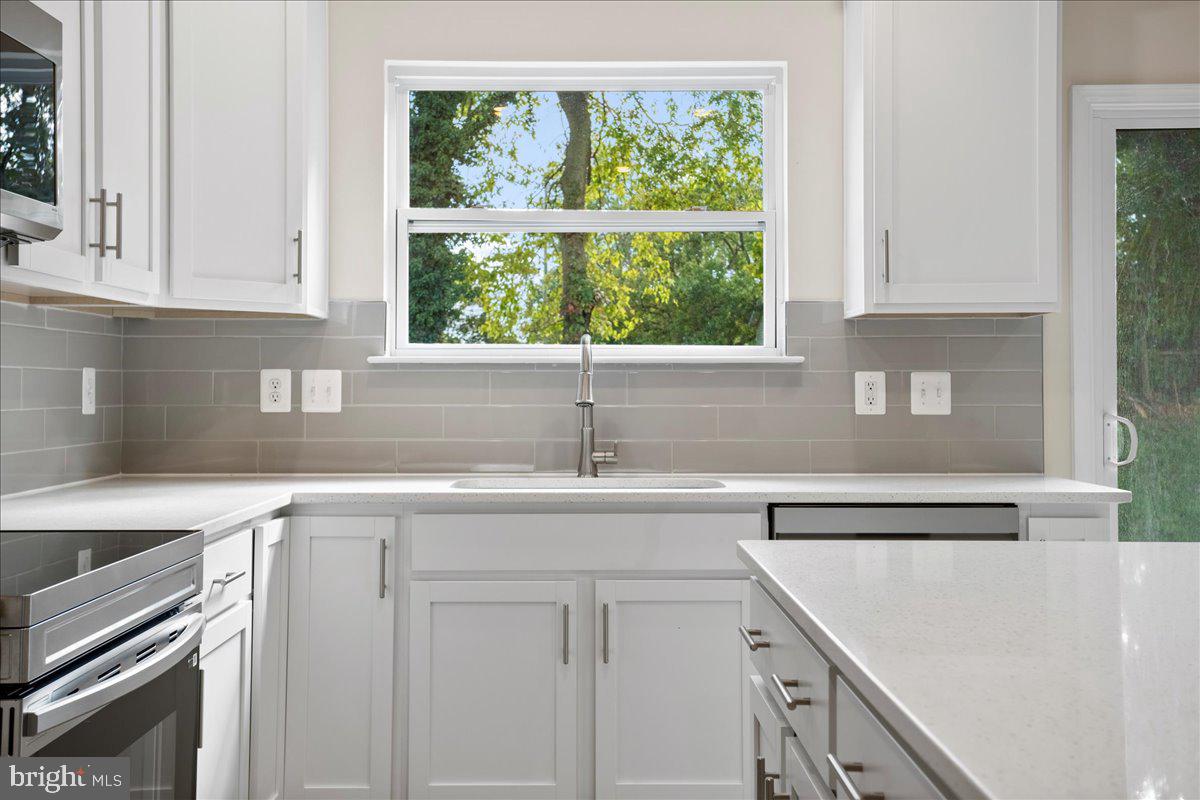 HUNTWELL WEST - Residential