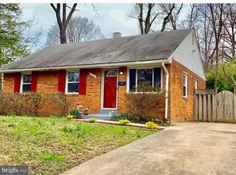 7400 SPORTSMAN DRIVE FALLS CHURCH VA 22043