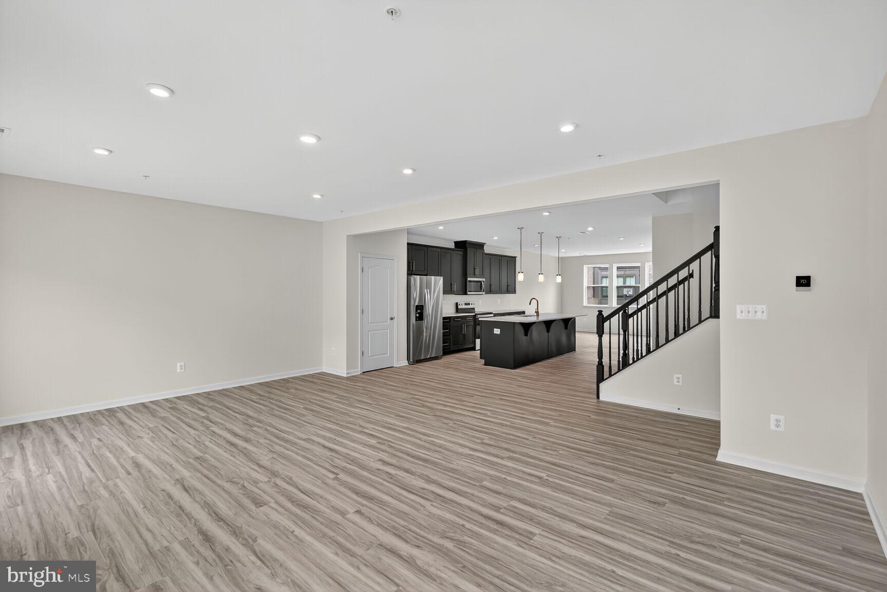 10007B AMERICAN PHAROAH LANE