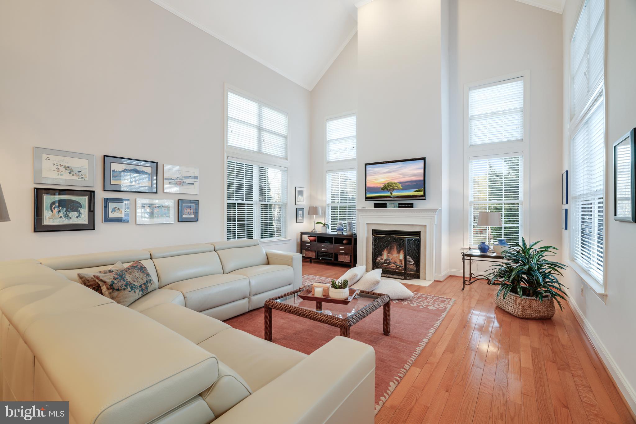 LANSDOWNE ON THE POTOMAC - Residential