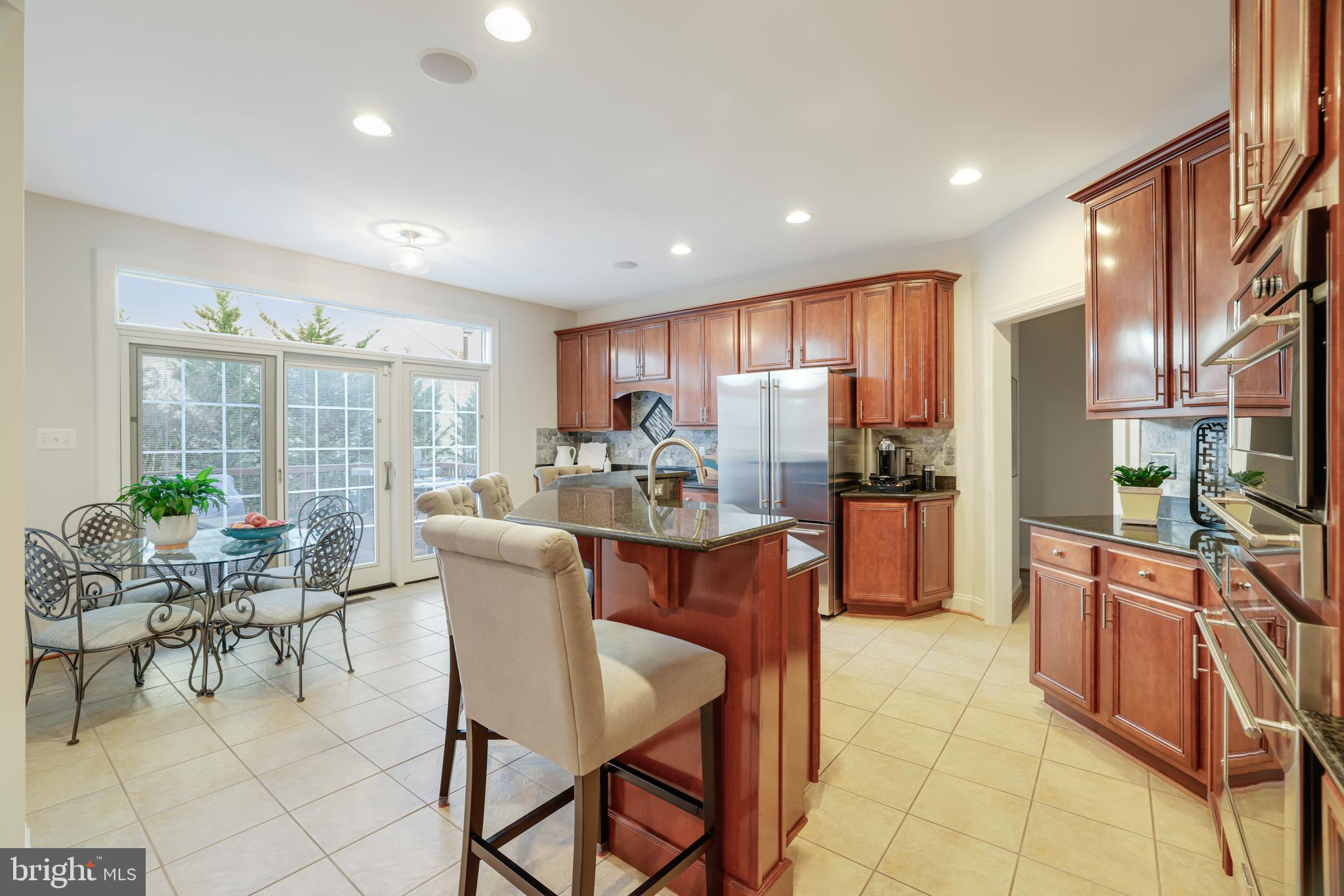 LANSDOWNE ON THE POTOMAC - Residential