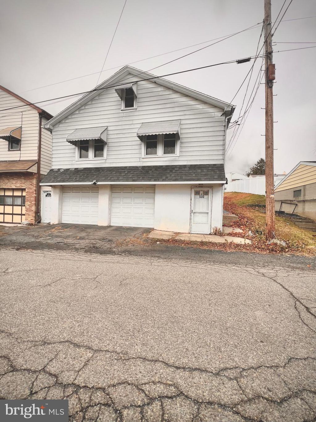 Photo of 530 E Diamond Street #E, HAZLETON, PA 18201 (MLS # PALU2002758)