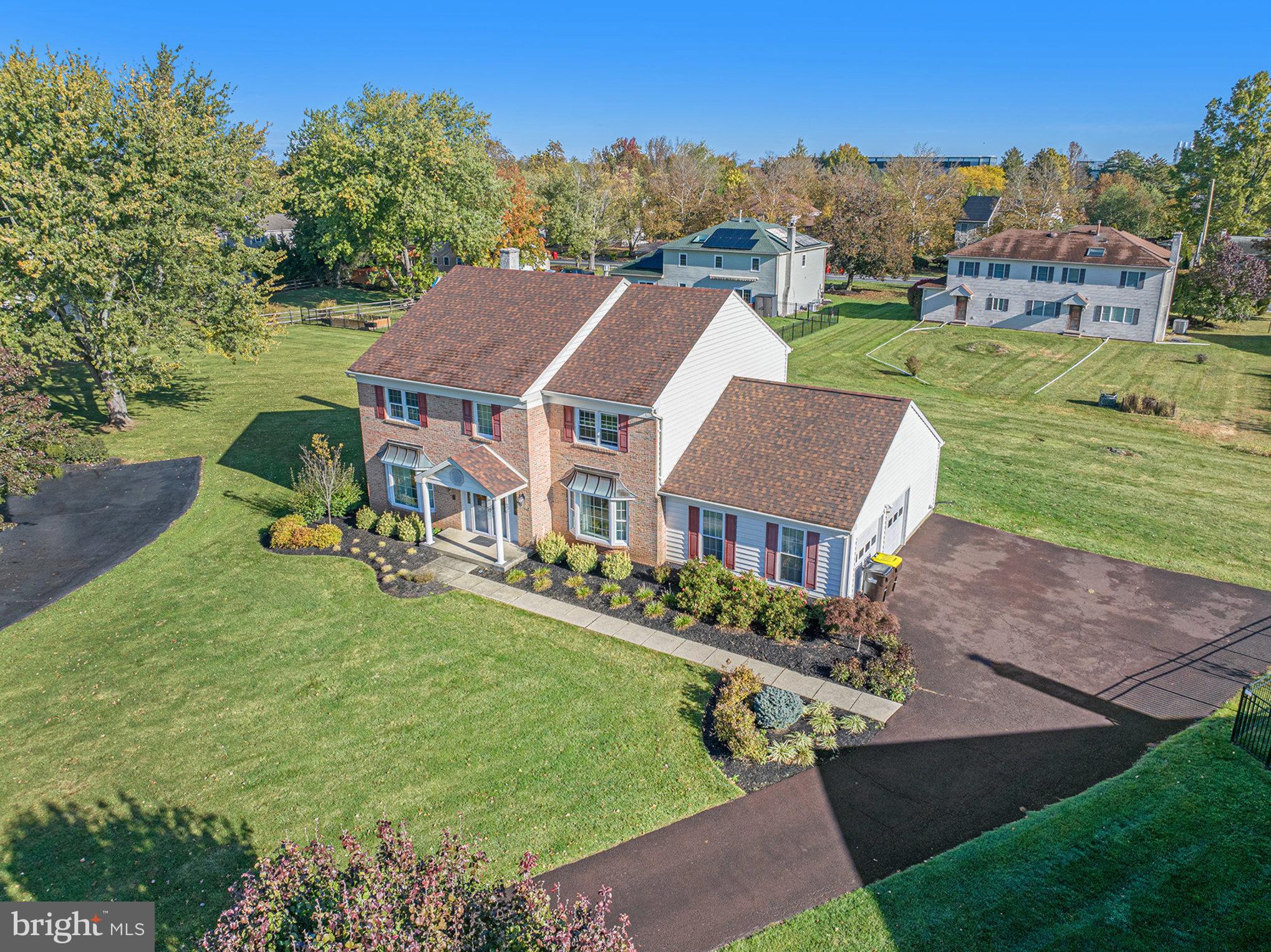 BRIAR GLEN - Residential