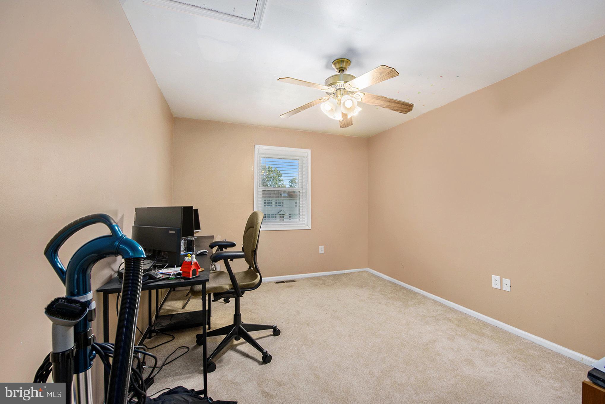 BRIAR GLEN - Residential