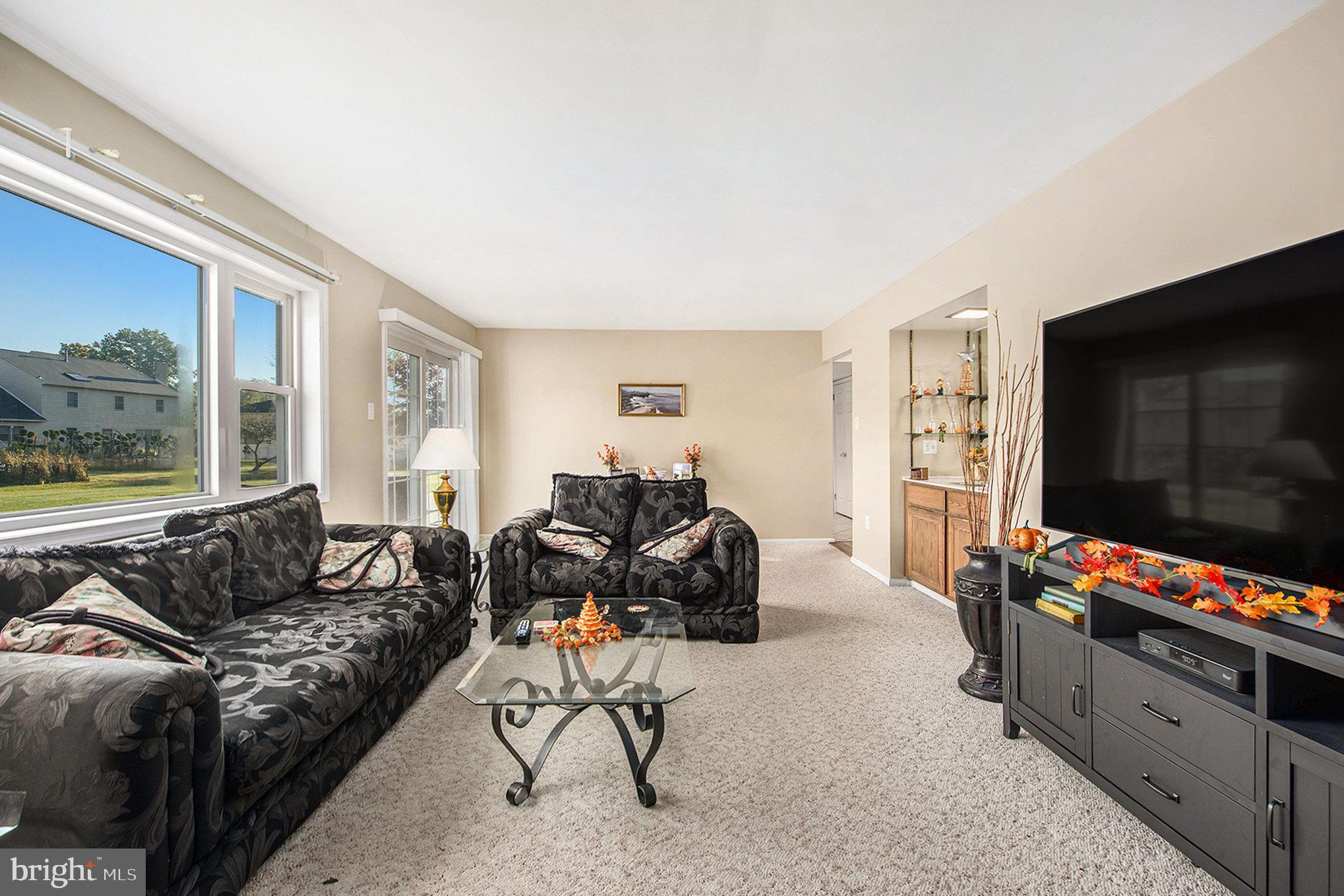 BRIAR GLEN - Residential