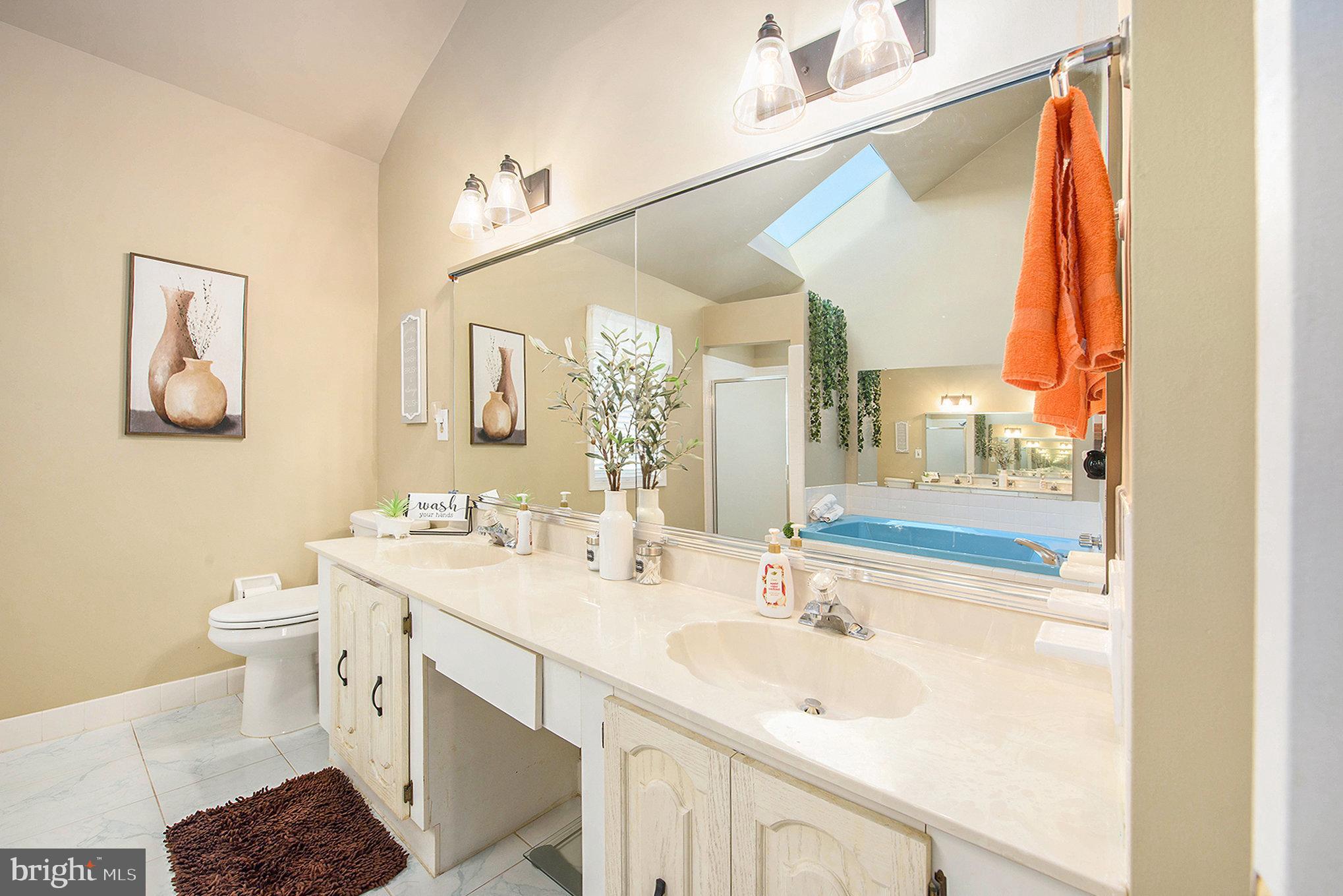 BRIAR GLEN - Residential