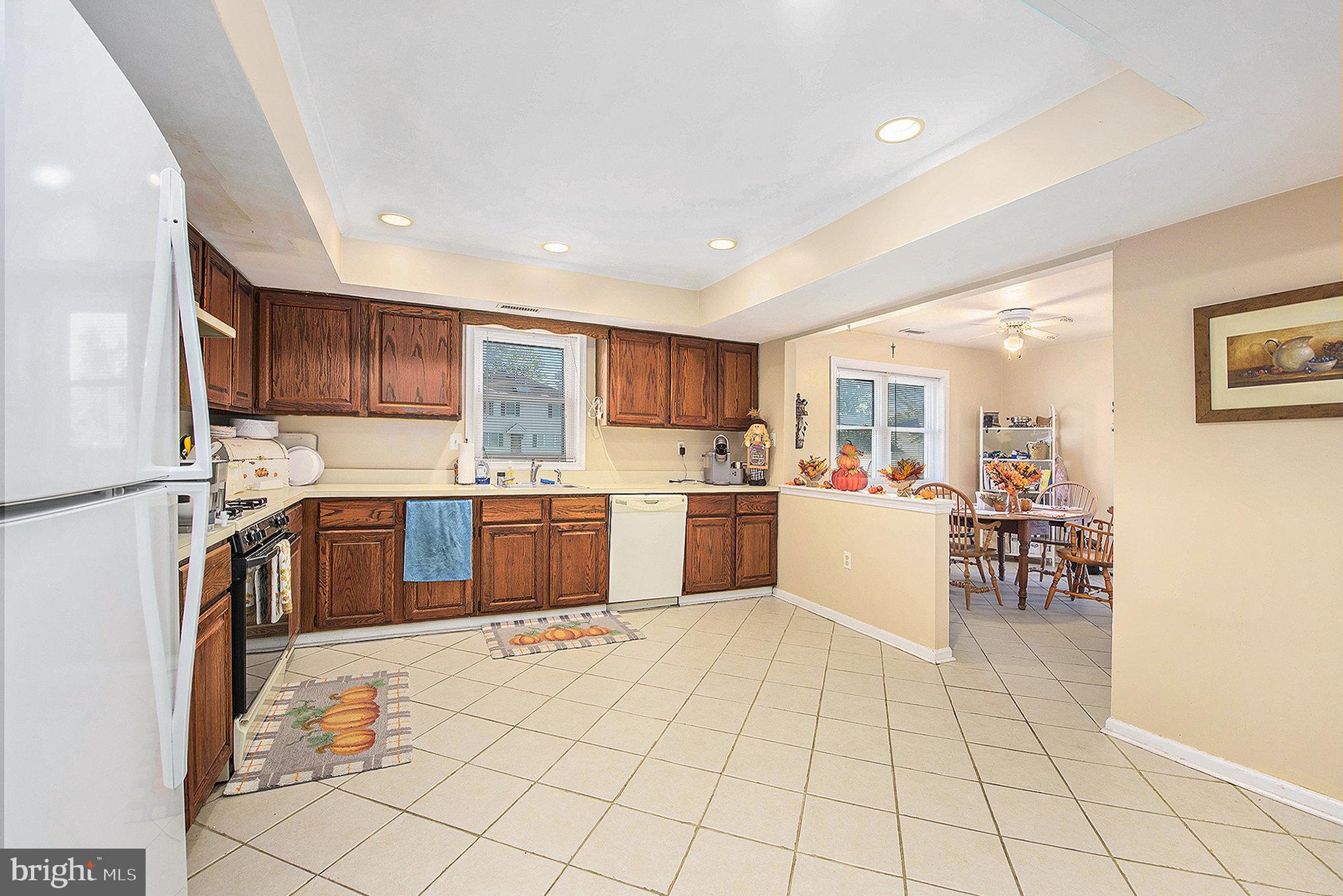 BRIAR GLEN - Residential