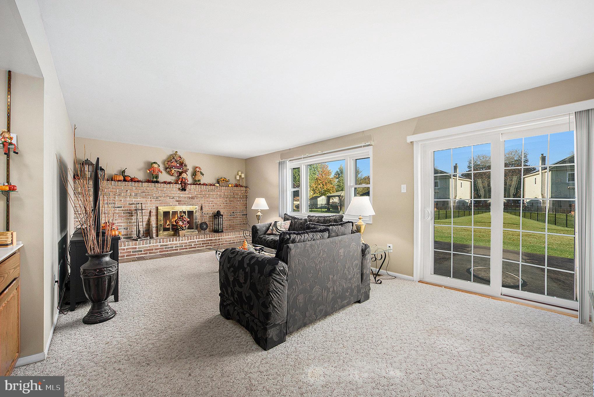 BRIAR GLEN - Residential