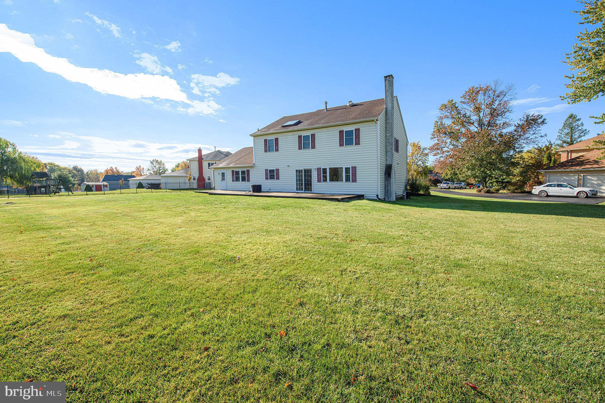 BRIAR GLEN - Residential