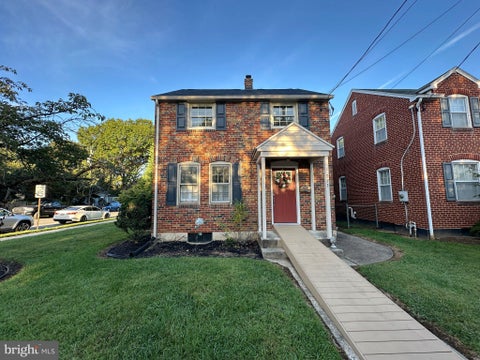 Photo of 271 S Sixth Street, CHAMBERSBURG, PA 17201 (MLS # PAFL2037884)