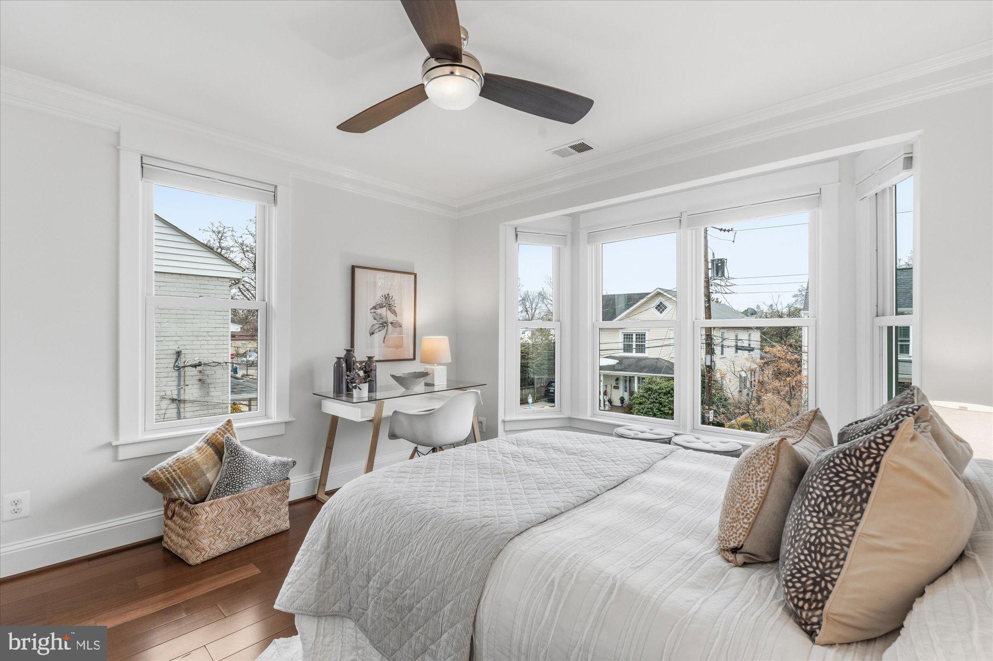 DEL RAY - Residential