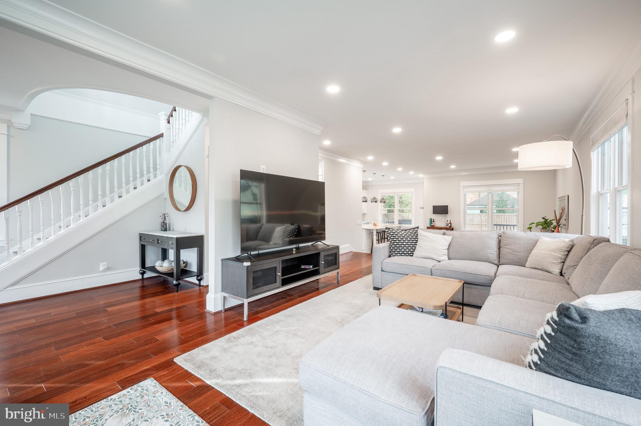 DEL RAY - Residential