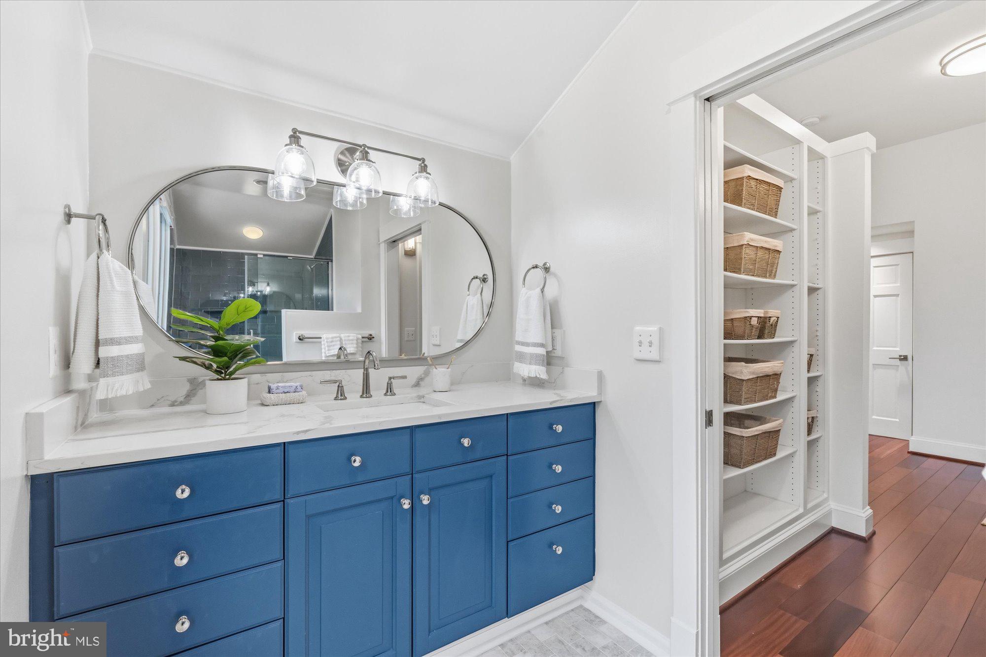 DEL RAY - Residential