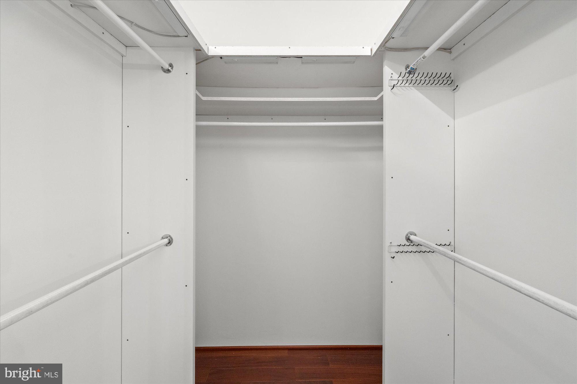 DEL RAY - Residential